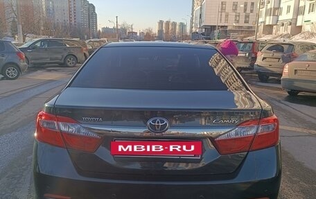 Toyota Camry, 2013 год, 2 000 000 рублей, 12 фотография
