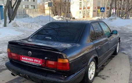 BMW 5 серия, 1993 год, 320 000 рублей, 4 фотография