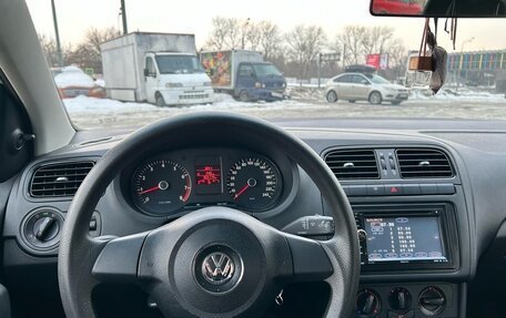 Volkswagen Polo VI (EU Market), 2010 год, 735 000 рублей, 5 фотография