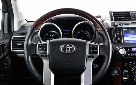 Toyota Land Cruiser Prado 150 рестайлинг 2, 2017 год, 5 099 000 рублей, 12 фотография