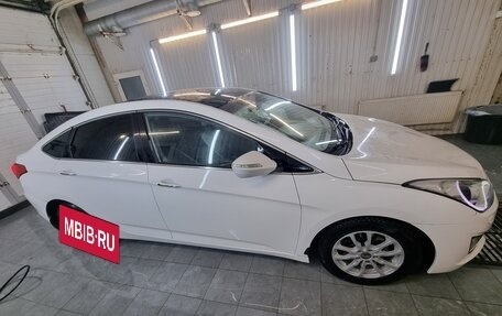 Hyundai i40 I рестайлинг, 2013 год, 965 000 рублей, 2 фотография