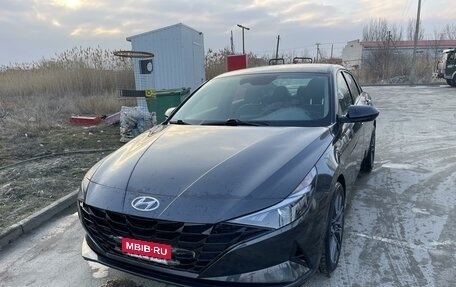Hyundai Elantra, 2021 год, 2 170 000 рублей, 2 фотография