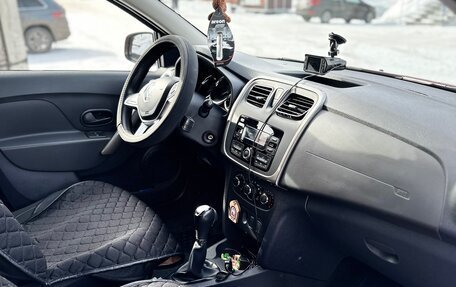 Renault Logan II, 2020 год, 1 450 000 рублей, 6 фотография