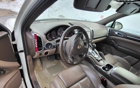 Porsche Cayenne III, 2011 год, 2 480 000 рублей, 14 фотография