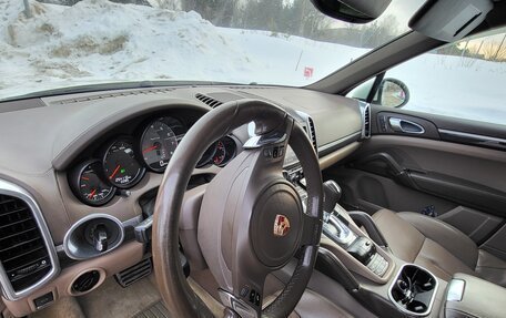 Porsche Cayenne III, 2011 год, 2 480 000 рублей, 16 фотография