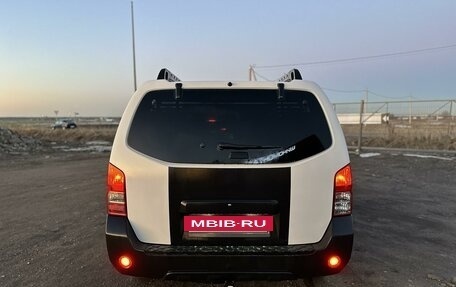 Nissan Pathfinder, 2012 год, 1 760 000 рублей, 16 фотография