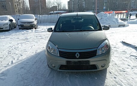 Renault Sandero I, 2013 год, 670 000 рублей, 3 фотография