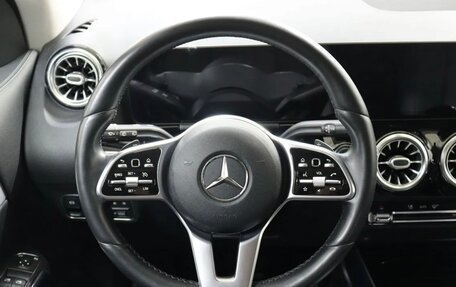 Mercedes-Benz GLA, 2020 год, 3 900 000 рублей, 10 фотография