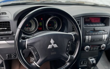 Mitsubishi Pajero IV, 2012 год, 2 370 000 рублей, 24 фотография