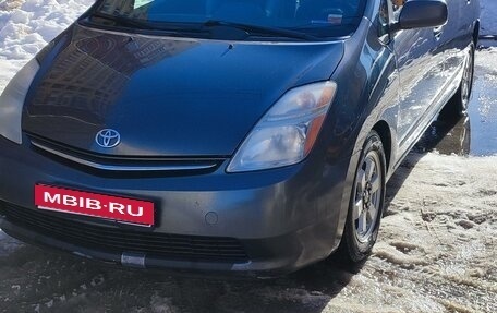 Toyota Prius, 2008 год, 699 000 рублей, 4 фотография