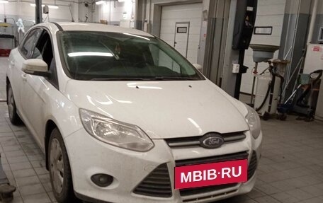 Ford Focus III, 2014 год, 988 000 рублей, 2 фотография