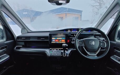 Honda Stepwgn IV, 2015 год, 2 200 000 рублей, 24 фотография