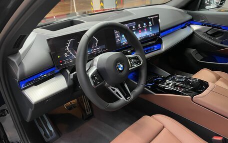 BMW 5 серия, 2023 год, 10 600 000 рублей, 16 фотография