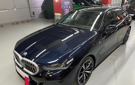 BMW 5 серия, 2023 год, 10 600 000 рублей, 11 фотография