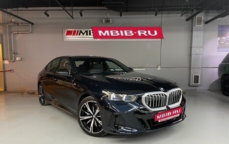BMW 5 серия, 2023 год, 10 600 000 рублей, 6 фотография