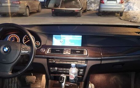 BMW 7 серия, 2011 год, 2 000 000 рублей, 11 фотография
