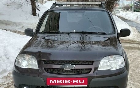Chevrolet Niva I рестайлинг, 2011 год, 580 000 рублей, 6 фотография
