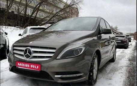 Mercedes-Benz B-Класс, 2012 год, 1 649 999 рублей, 2 фотография