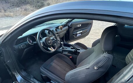 Ford Mustang VI рестайлинг, 2018 год, 2 550 000 рублей, 12 фотография