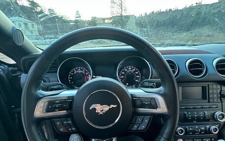 Ford Mustang VI рестайлинг, 2018 год, 2 550 000 рублей, 15 фотография