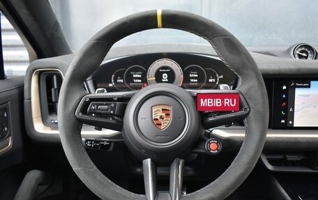 Porsche Cayenne III, 2023 год, 39 990 000 рублей, 13 фотография