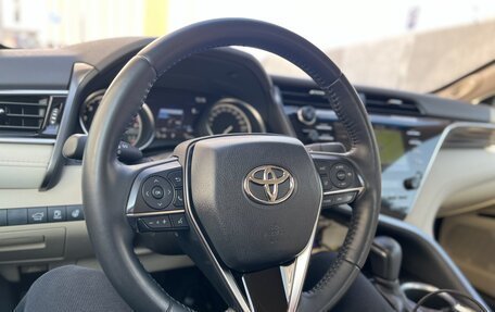 Toyota Camry, 2020 год, 3 600 000 рублей, 24 фотография