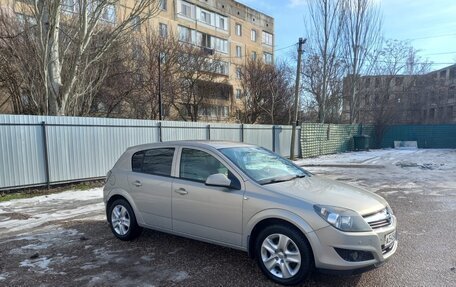 Opel Astra H, 2011 год, 700 000 рублей, 17 фотография