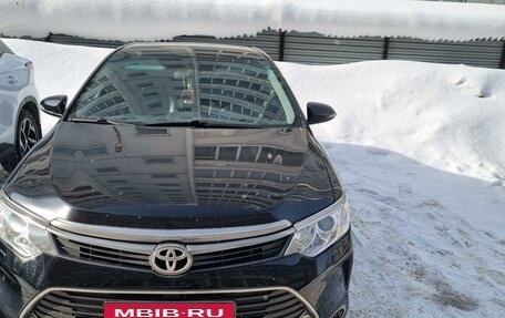 Toyota Camry, 2015 год, 2 300 000 рублей, 3 фотография