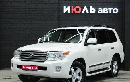 Toyota Land Cruiser 200, 2013 год, 4 950 000 рублей, 2 фотография