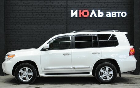 Toyota Land Cruiser 200, 2013 год, 4 950 000 рублей, 10 фотография
