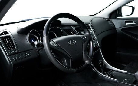 Hyundai Sonata VI, 2011 год, 1 485 000 рублей, 13 фотография