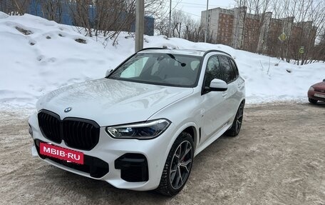 BMW X5, 2021 год, 11 000 000 рублей, 2 фотография