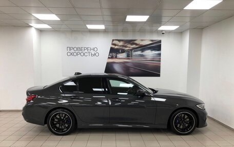 BMW 3 серия, 2019 год, 4 600 000 рублей, 10 фотография