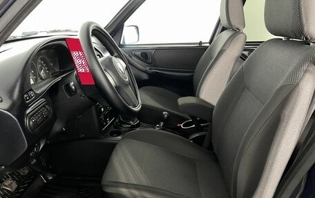 Chevrolet Niva I рестайлинг, 2018 год, 899 000 рублей, 12 фотография