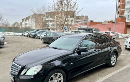 Mercedes-Benz E-Класс, 2009 год, 1 383 000 рублей, 2 фотография
