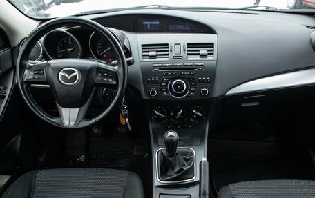 Mazda 3, 2011 год, 895 000 рублей, 10 фотография