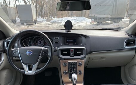 Volvo V40 Cross Country I, 2013 год, 1 790 000 рублей, 13 фотография