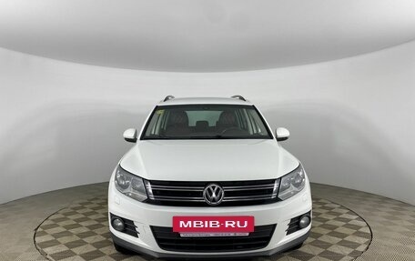 Volkswagen Tiguan I, 2016 год, 1 900 000 рублей, 2 фотография