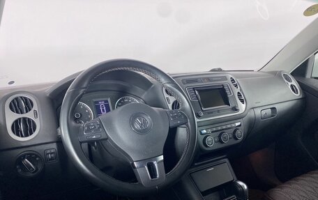 Volkswagen Tiguan I, 2016 год, 1 900 000 рублей, 15 фотография