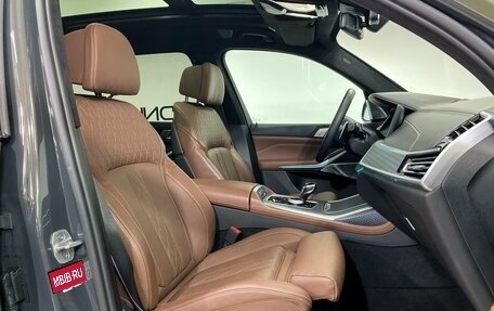 BMW X7, 2021 год, 13 000 000 рублей, 32 фотография