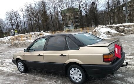 Volkswagen Passat B3, 1988 год, 95 000 рублей, 6 фотография