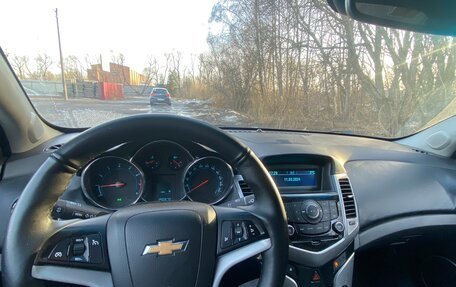 Chevrolet Cruze II, 2012 год, 780 000 рублей, 9 фотография