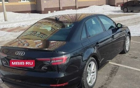 Audi A4, 2018 год, 2 449 000 рублей, 12 фотография