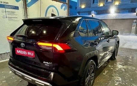 Toyota RAV4, 2023 год, 4 322 000 рублей, 4 фотография