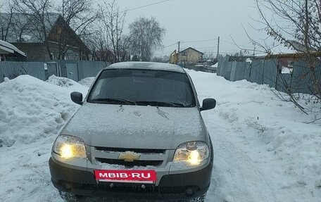 Chevrolet Niva I рестайлинг, 2014 год, 750 000 рублей, 10 фотография