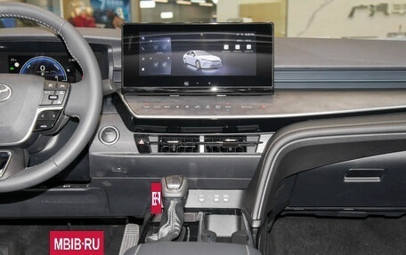 Toyota Camry, 2024 год, 4 350 000 рублей, 12 фотография