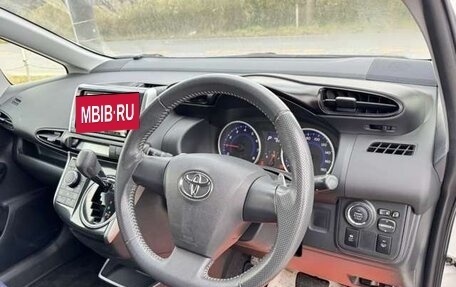 Toyota Wish II, 2017 год, 1 203 000 рублей, 11 фотография