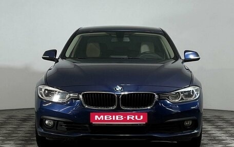BMW 3 серия, 2018 год, 2 897 000 рублей, 3 фотография