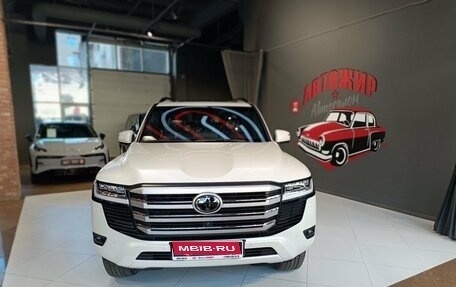 Toyota Land Cruiser, 2023 год, 13 890 000 рублей, 2 фотография