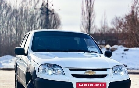 Chevrolet Niva I рестайлинг, 2015 год, 700 000 рублей, 1 фотография